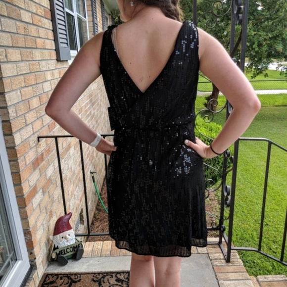 NWT Express V-neck Black Dress with Sequins - Picture 3 of 6